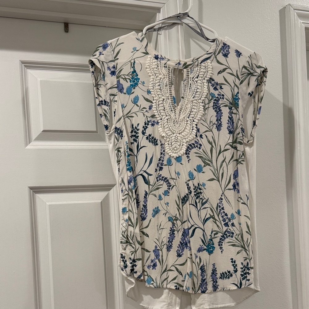 Daniel Rainn Blue and White Floral Blouse